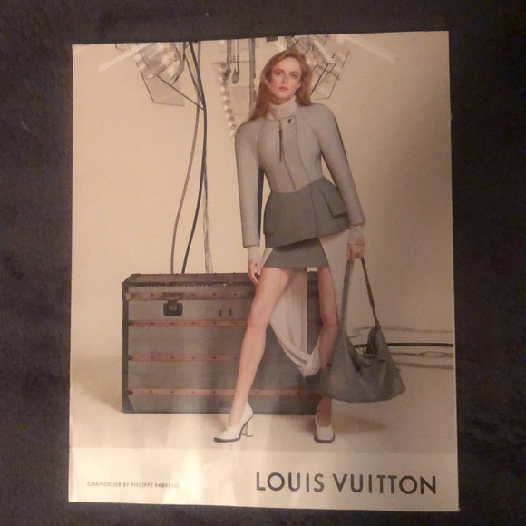 Harper's Bazaar Magazine September 2024 Naomi Campbell - Picture 2 of 3